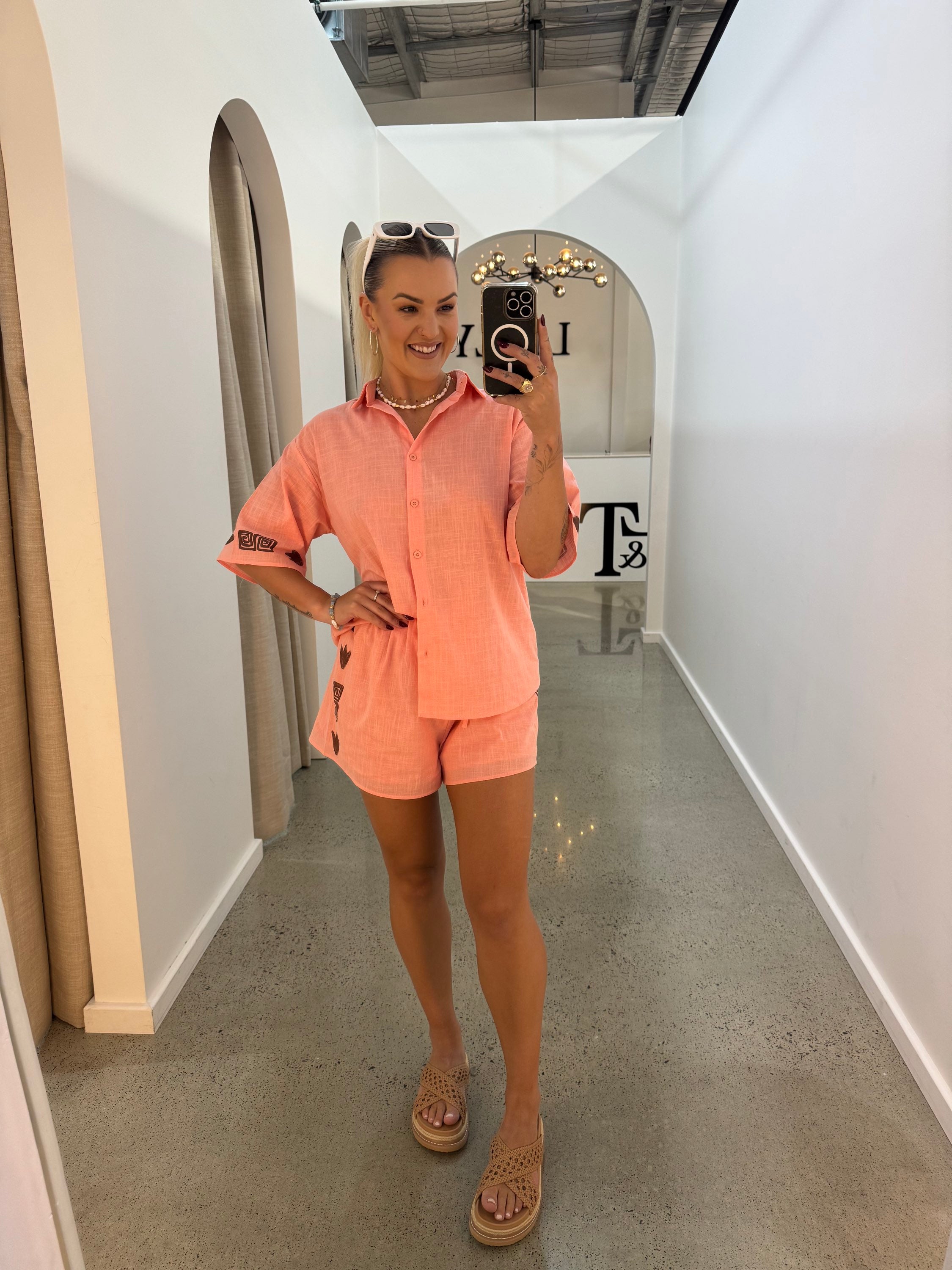 BY FRANKIE / PEACH SHIRT / 859-3