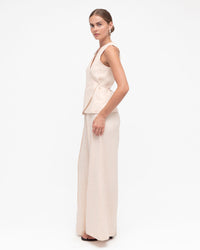 WHITE CLOSET / ECHO WRAP VEST