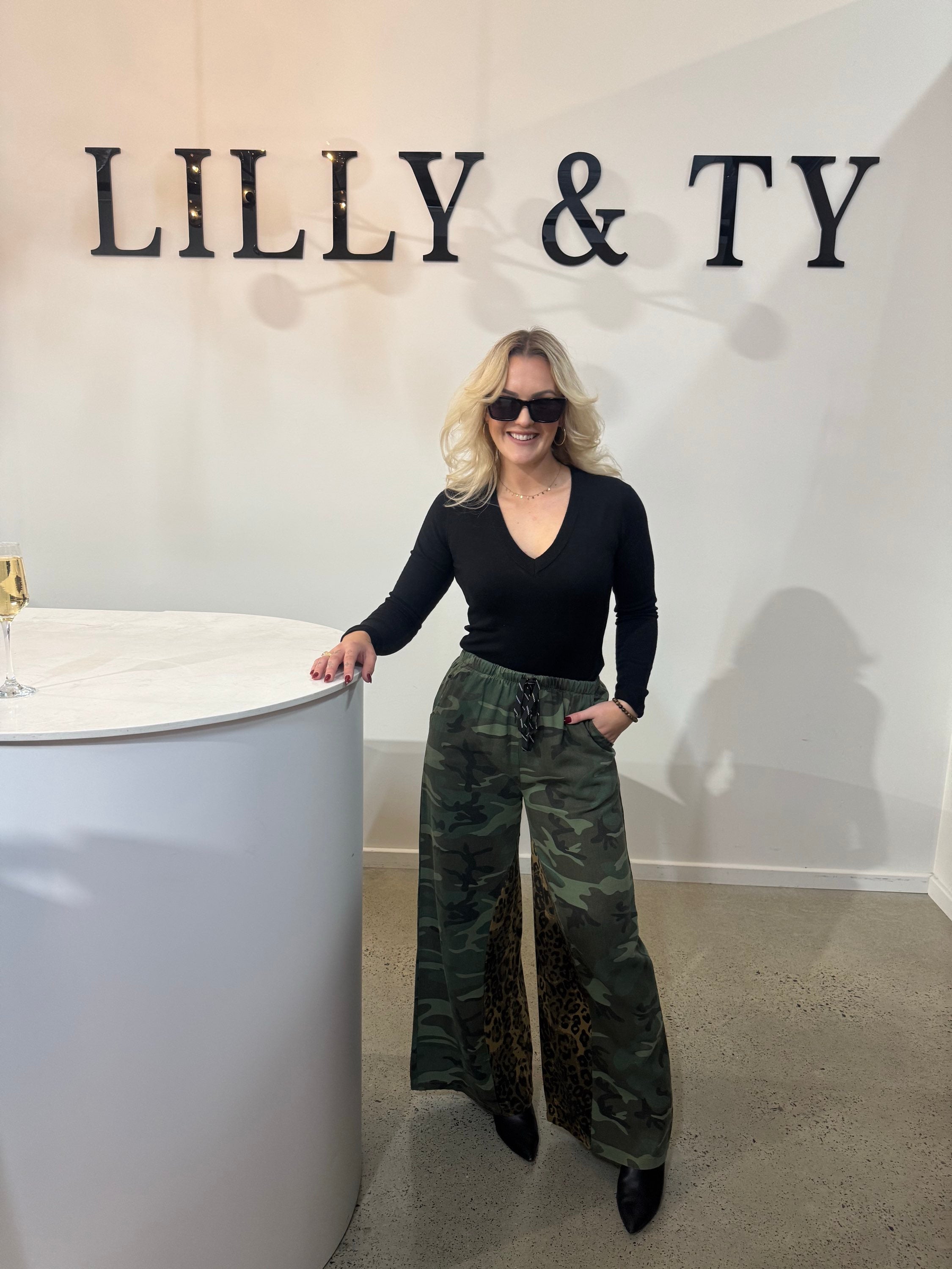 BY FRANKIE / CAMO WITH LEOPARD DETAIL PANTS / 794-1