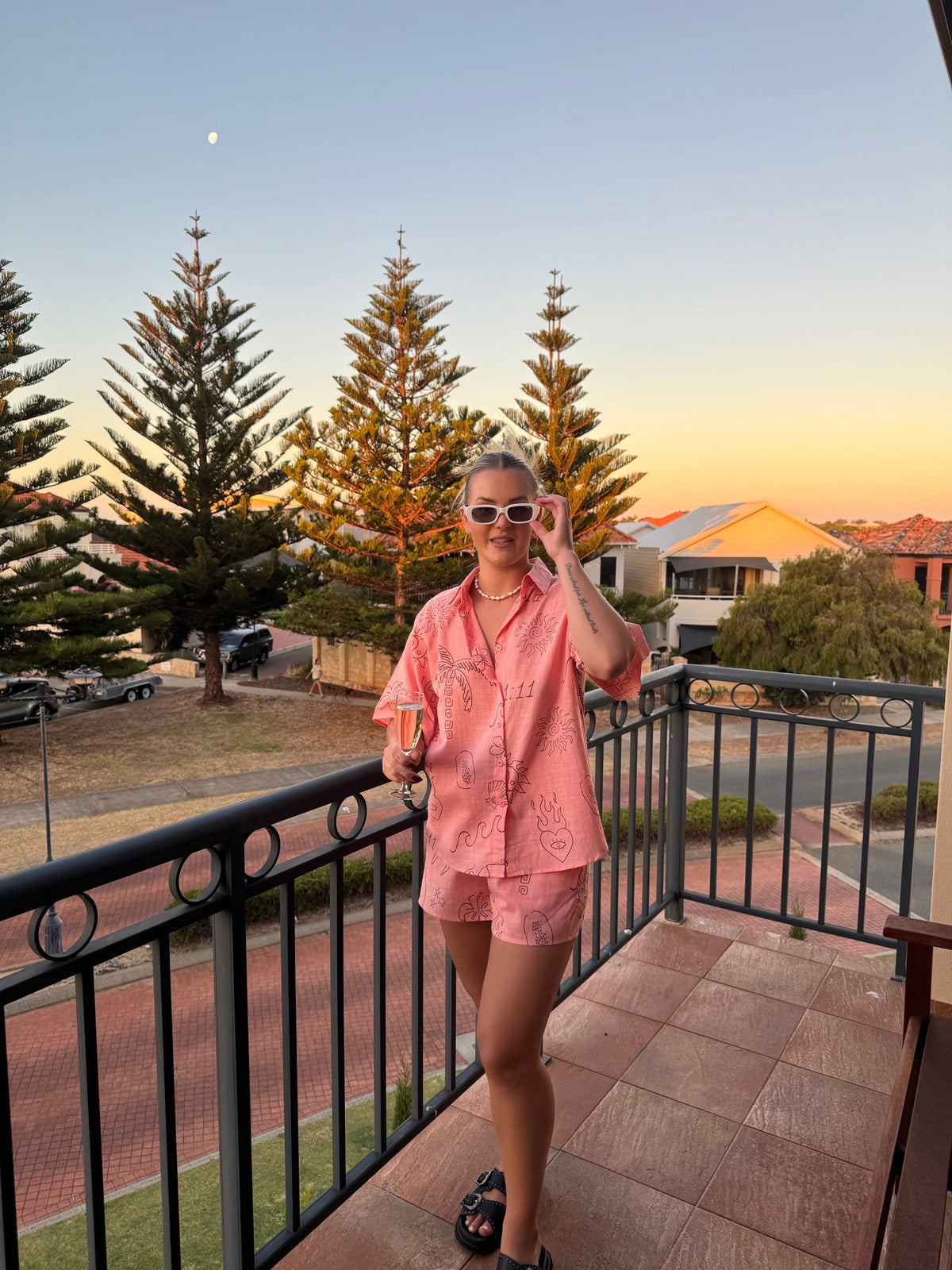 BY FRANKIE / PEACH SHIRT / 10-10