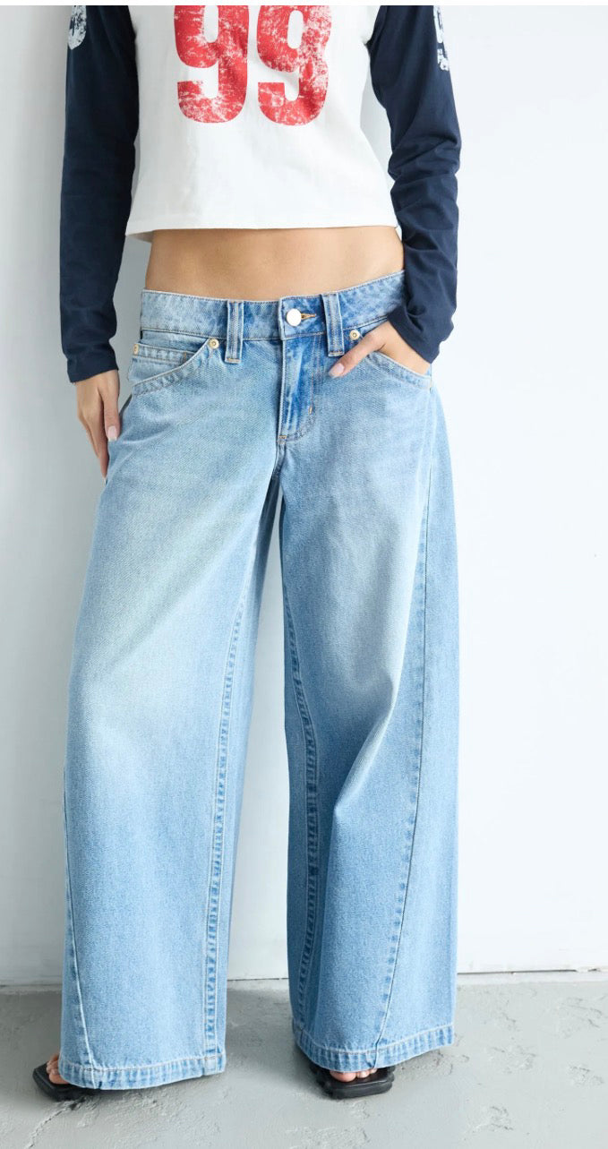 ABRAND / 99 LOW RISE SUPER BAGGY JODY /A62J43