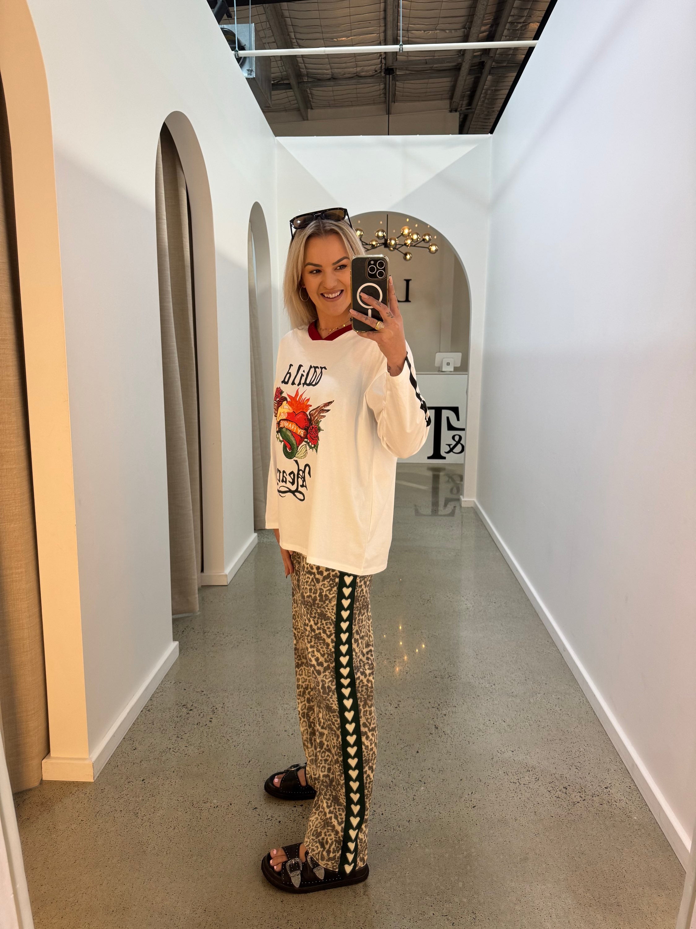 BY FRANKIE / WILD HEARTS TEE / WHITE / 786-6
