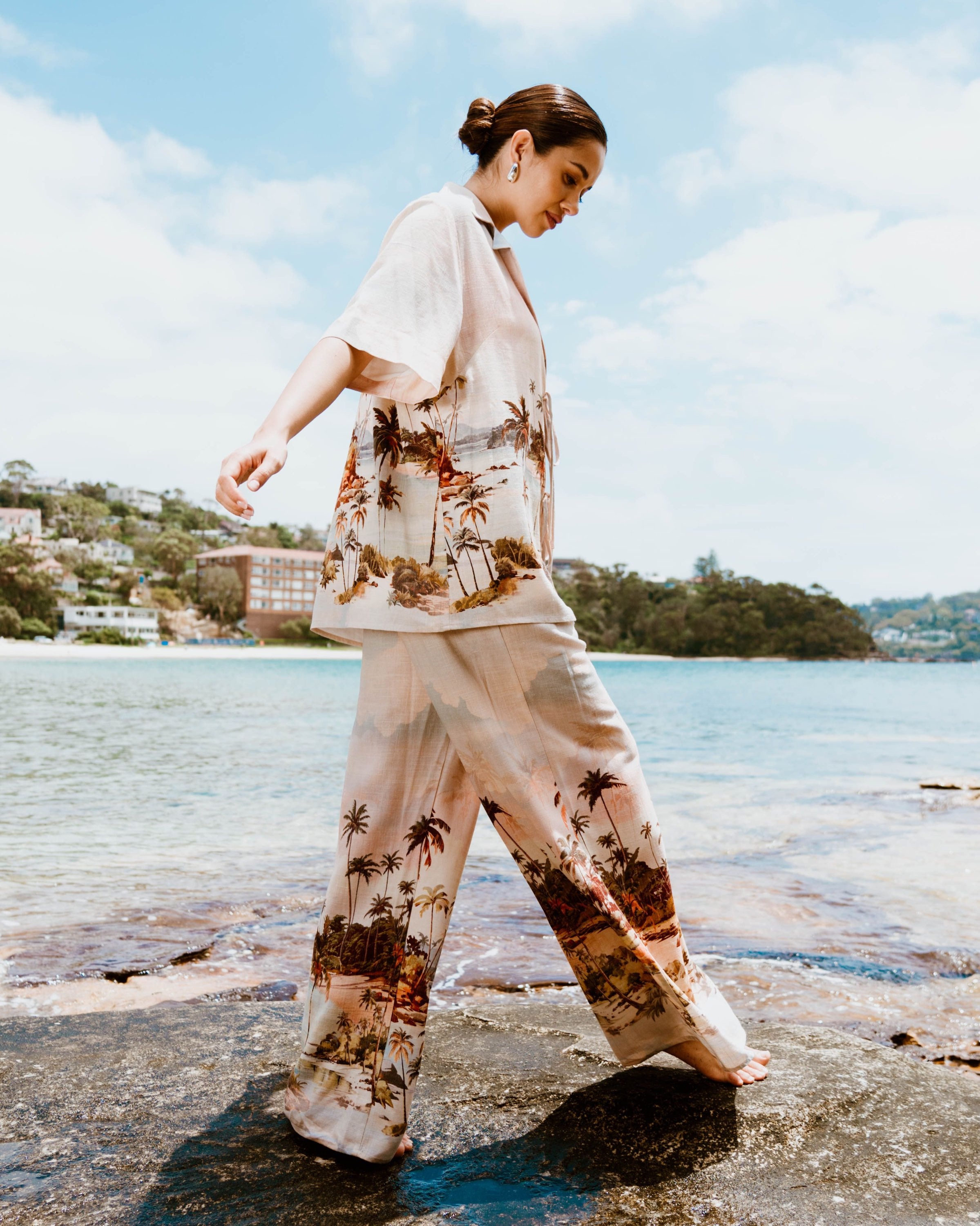 WHITE CLOSET / LAVINIA / SHIRT