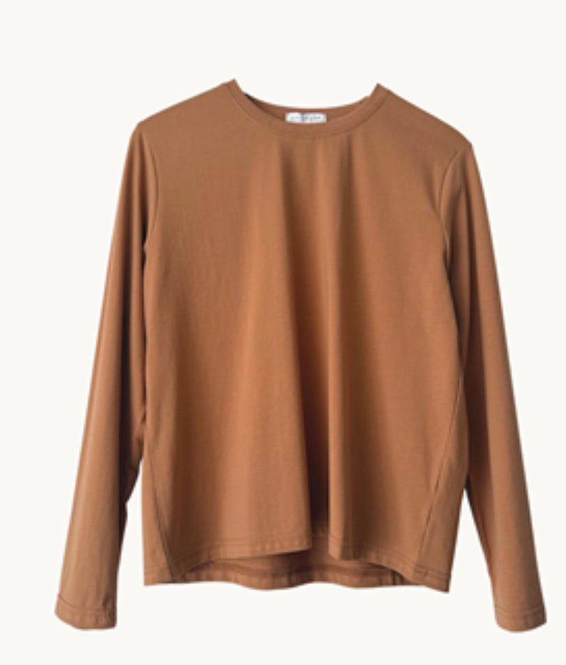 LITTLE LIES / RHODES L/S TEE / TOFFEE / S25053001