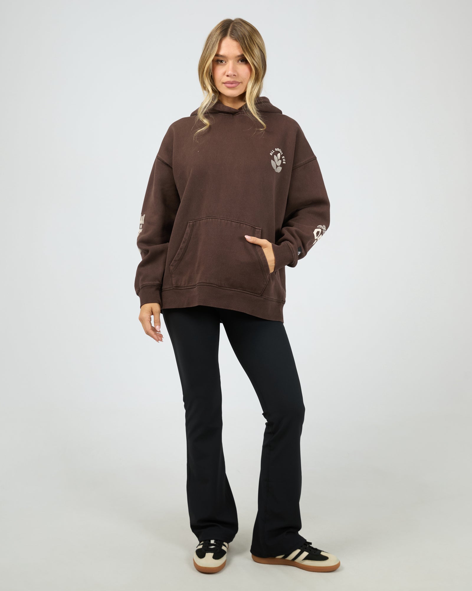 ALL ABOUT EVE / SERENE CHOCOLATE RELAXED HOODIE / 6476112.BRN